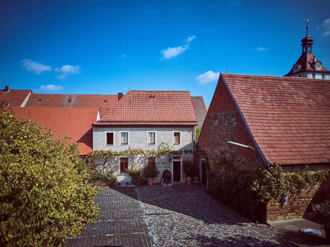 Gasthof Zum Storch プリッヒゼンシュタット エクステリア 写真